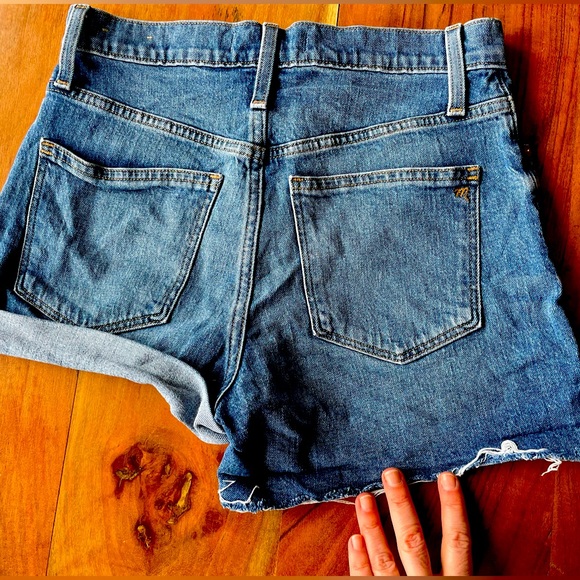 Madewell • High-Rise Button Fly Denim Shorts - Picture 5 of 6